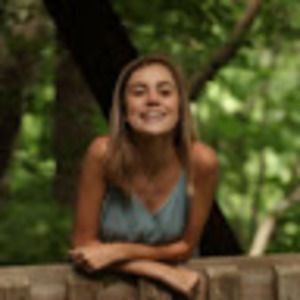 Meet your Posher, Juliana